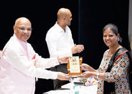 Society member Ku. Sushma Sakharam Dandavate, who passed the LL.B. examination in 2023-24, is felicitated by Hon'ble Justice Shri. Jitendra Shantilal Jain.